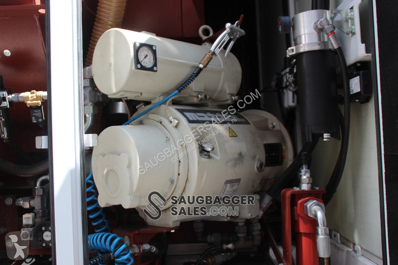 شاحنة Mercedes 3251 RSP Saugbagger 2023