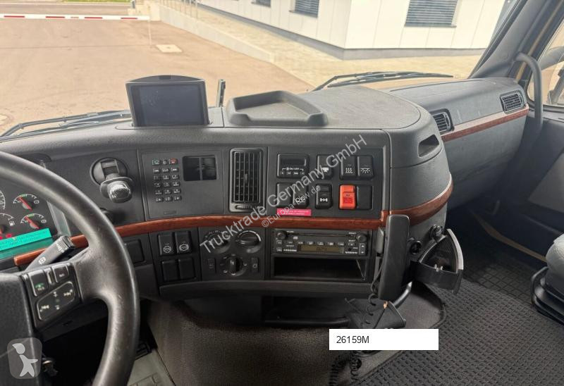 شاحنة Volvo 638 460