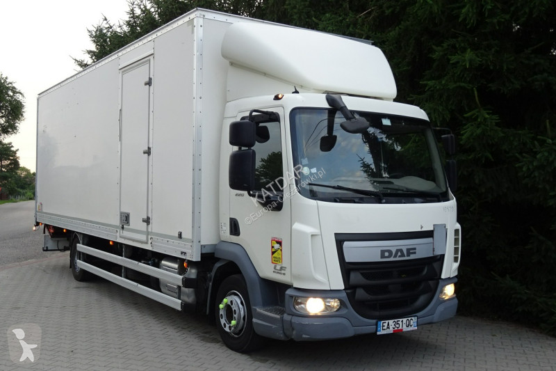 شاحنة DAF LF 220 Euro 6 kontener 18p winda...
