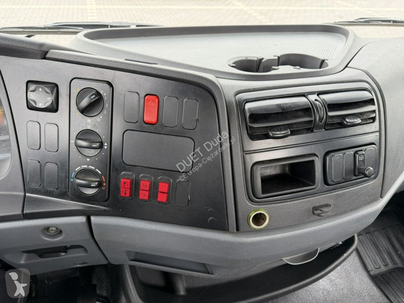 Camion Mercedes Zwyżka WUMAG WT 170 17m w bok...