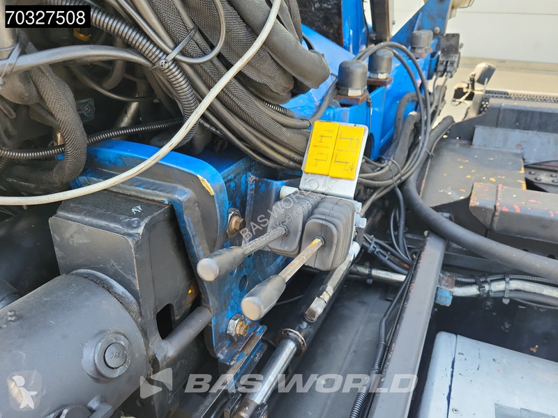شاحنة MAN 35.360  8X4 Palfinger Q170Z95TR...