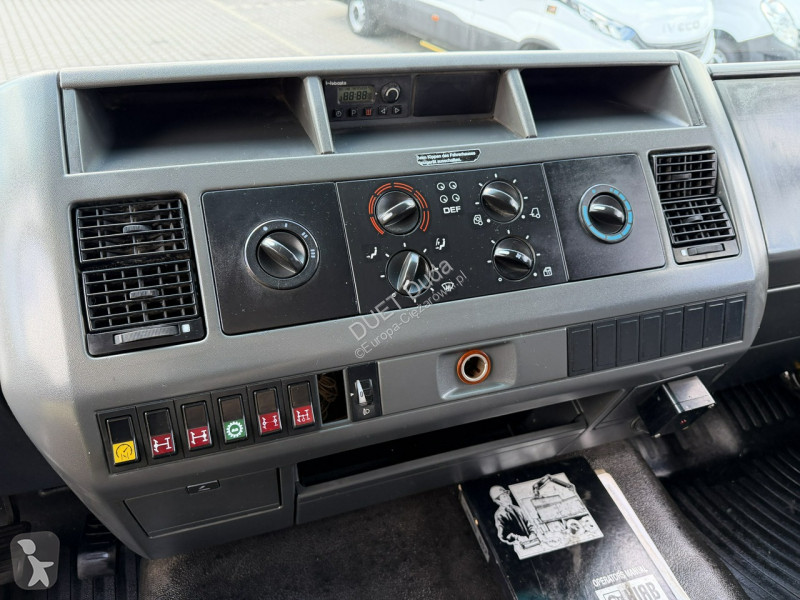 Camion MAN LE 180C 4x4 DOKA 4.6/180KM...