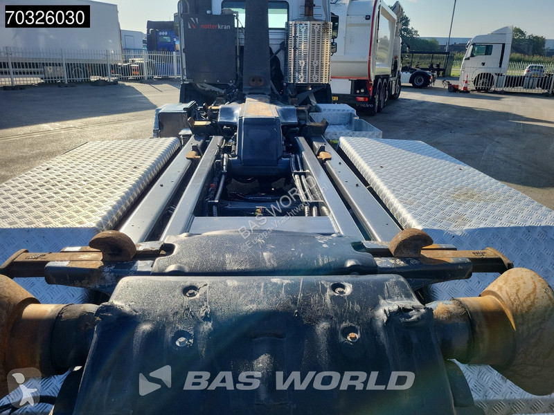 شاحنة Volvo 460 8X4 HIAB XR21Z59 Containers...
