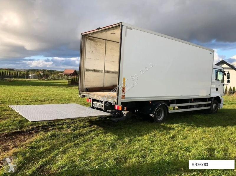 Vrachtwagen MAN TGM 15.290