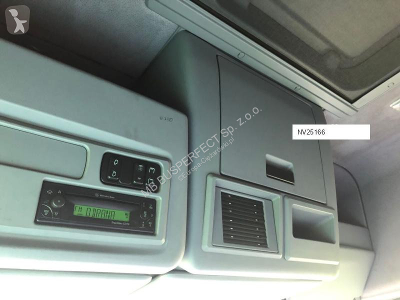 Vrachtwagen Mercedes 1829 18 europalet