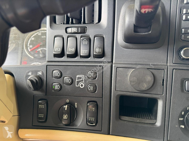 شاحنة Scania R520 V8 8X2 EURO 6 KIPPER + HMF...