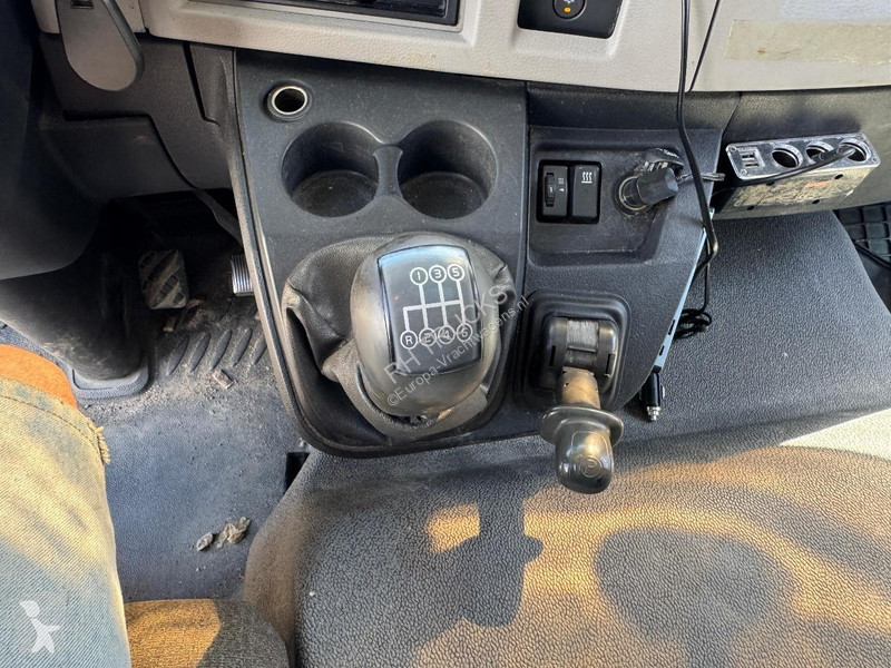 شاحنة Volvo 260 4X2 EURO 6 TOW TRUCK + REMOTE