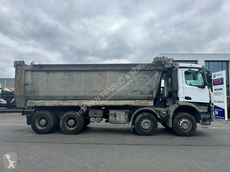 شاحنة Mercedes 4145 8x4 Kipper 3x Available