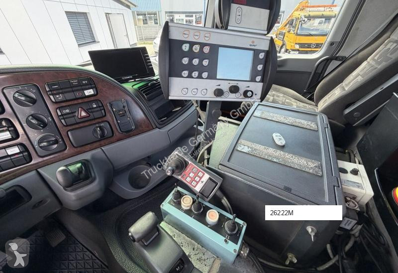 شاحنة Mercedes WK 423 T