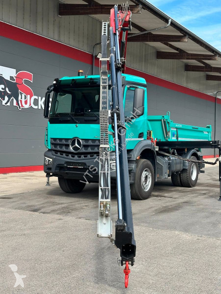 Camión Mercedes 1832 K 4x2 MEILLER & FASSI...