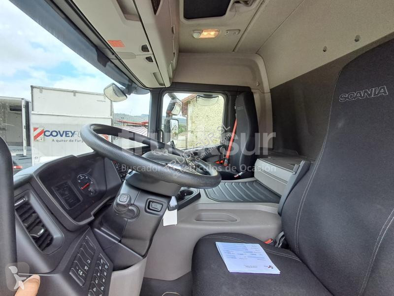 شاحنة Scania ejes 6x2*4 500.26 CHASIS