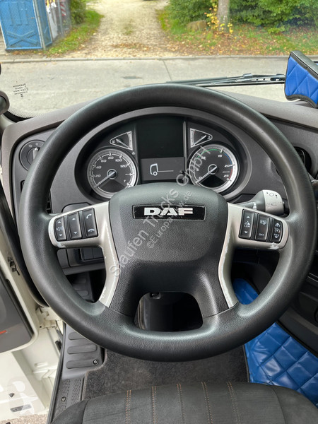 شاحنة DAF 106450 FLEISCHKOFFER, 6x2,...