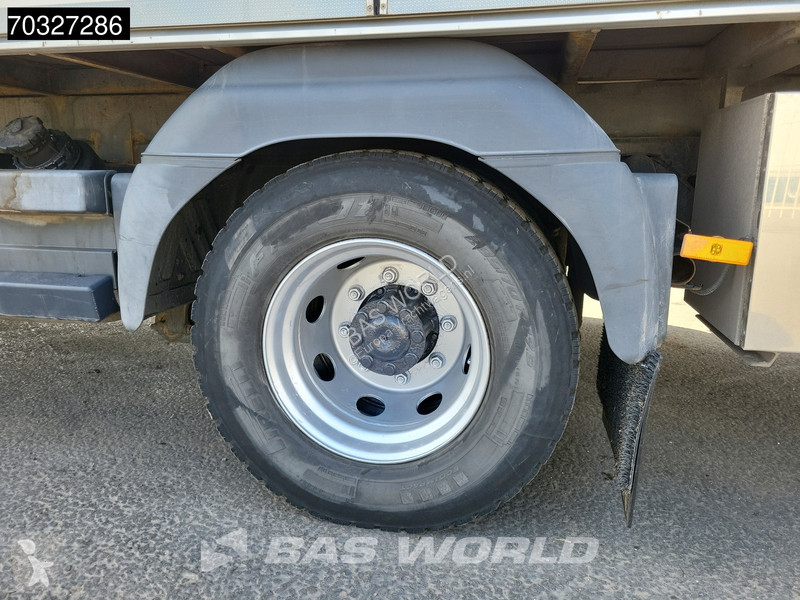 شاحنة Mercedes 1524 4X2 15tonner 6-cylinder...