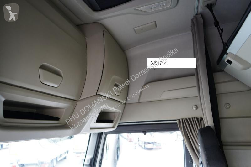 Ciężarówka Iveco / 420 / E 6 / KONTENER + WINDA...