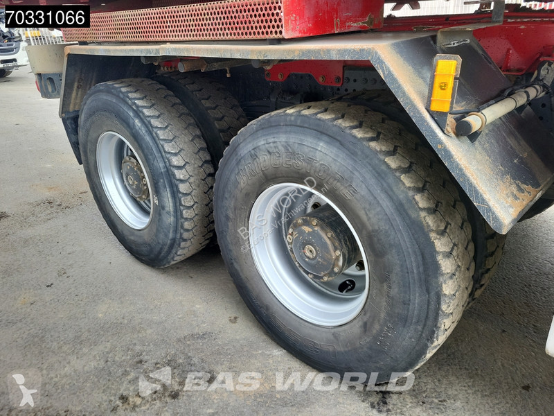شاحنة Mercedes 3243 8X4 14m3 2-way tipper...