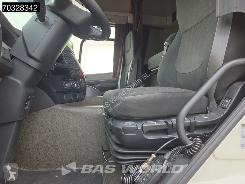 شاحنة DAF 450 4X2 Caja 8,20m Plataforma...