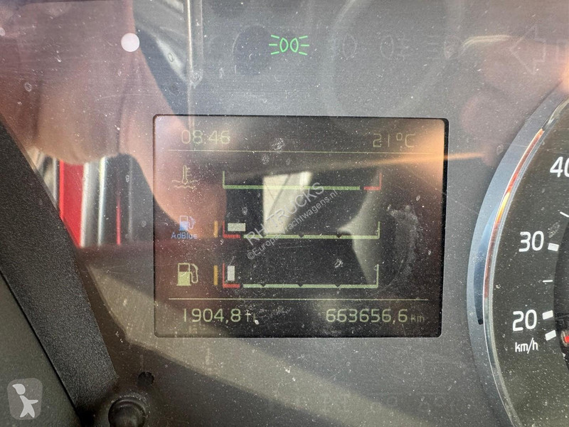 شاحنة Volvo 16750 6X4 EURO 6 + EPSILON S260Z +...