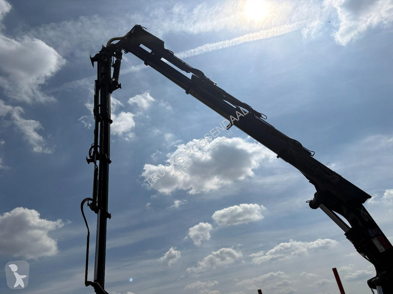 شاحنة Volvo 12460 + HIAB 700E-6 HI HIPRO + JIB...
