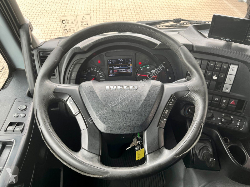 شاحنة Iveco AD 260 SY/FS-D |...