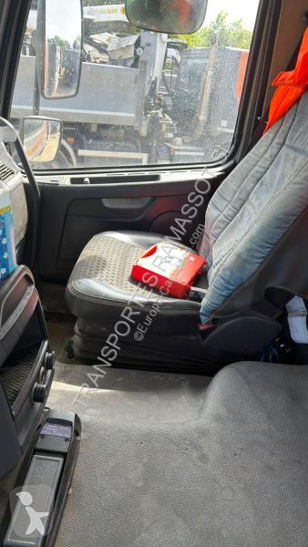 شاحنة Volvo 420