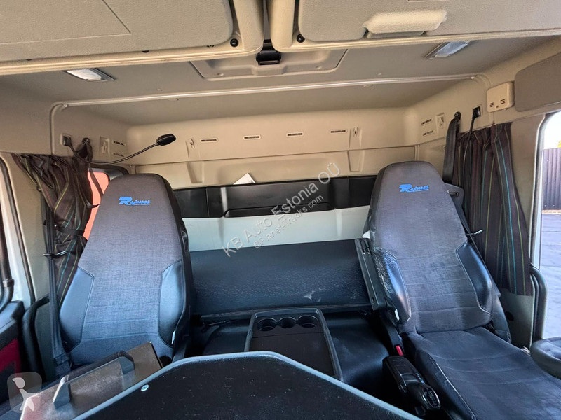 شاحنة Volvo 540 6x4 TANDEM AXEL LIFT / SIDE TIPP