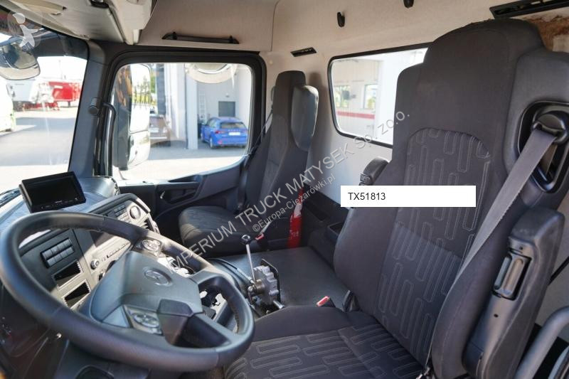 Betonárske zariadenie Mercedes AROCS 3240