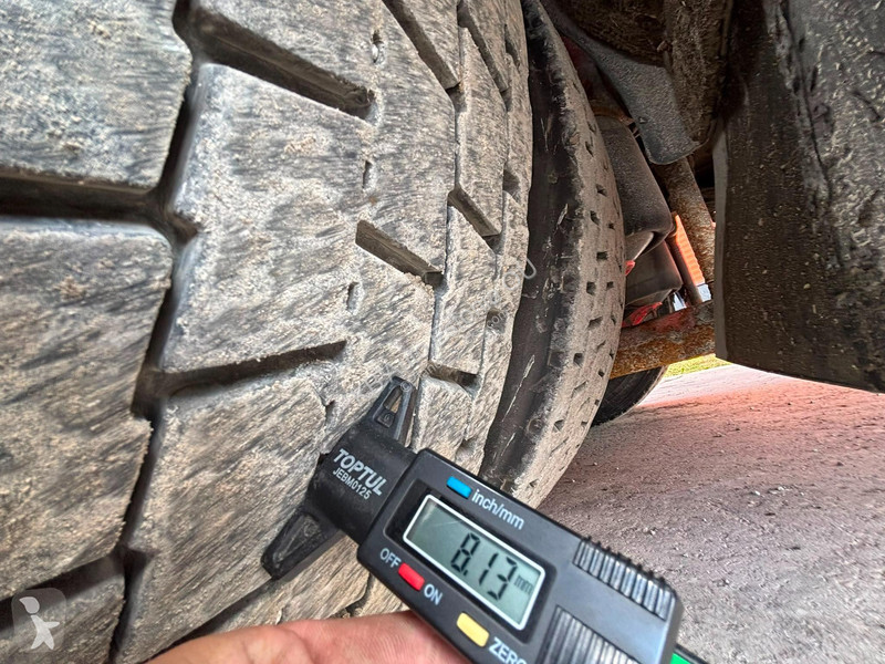 Camión Volvo FH 500 6x4 PK 26002 YEAR 2017 +...