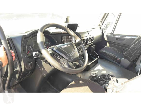 Kamión  STRALIS 330
