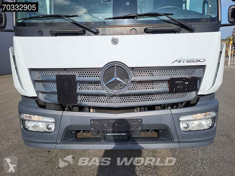 Camion Mercedes 1524 4X2 15tonner curtainsides...