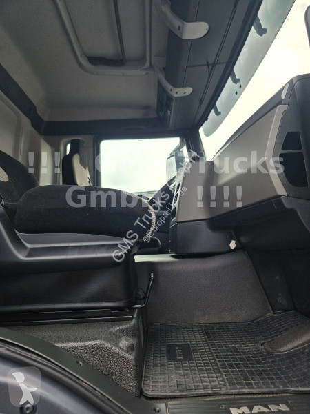 Camion MAN 33.470 / 6X4 / Hiab /33ton Chassis/...