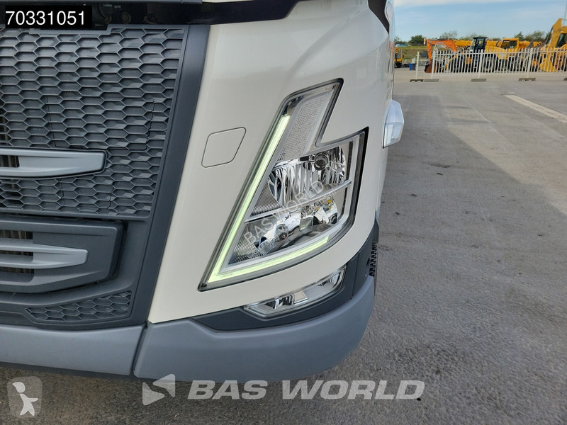 Camion Volvo 460 8X4 Palfinger PK24.001 SLD...