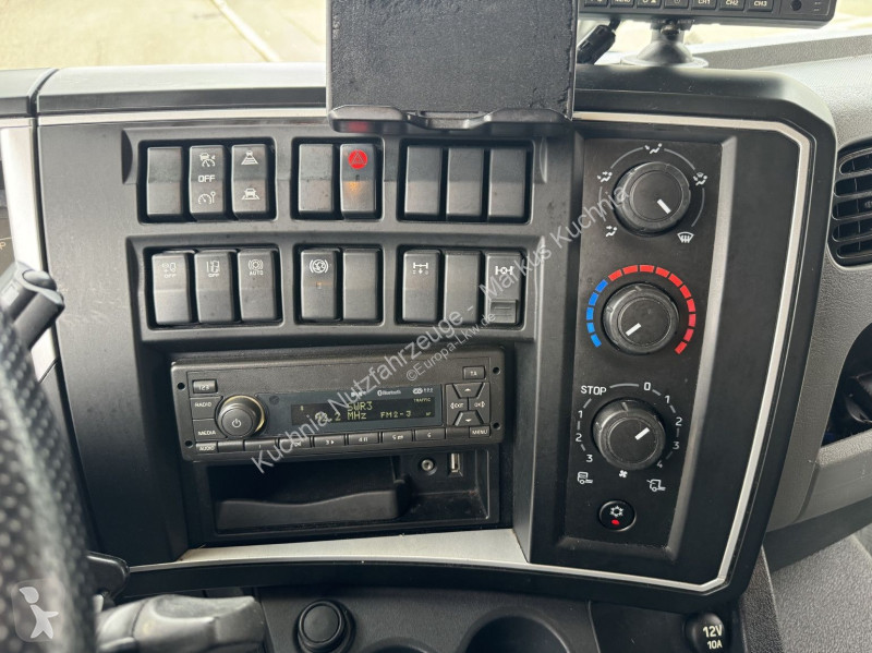 Camion Renault D12-240 Pr.Plane 7,3m AHK L-Haus...