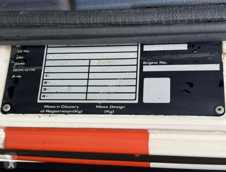 Camión DAF 150 TURBO EURO 2 MANUAL GEARBOX...