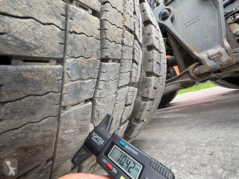 Camión Volvo 540 8x4*4 9 TON FRONT AXLE /...