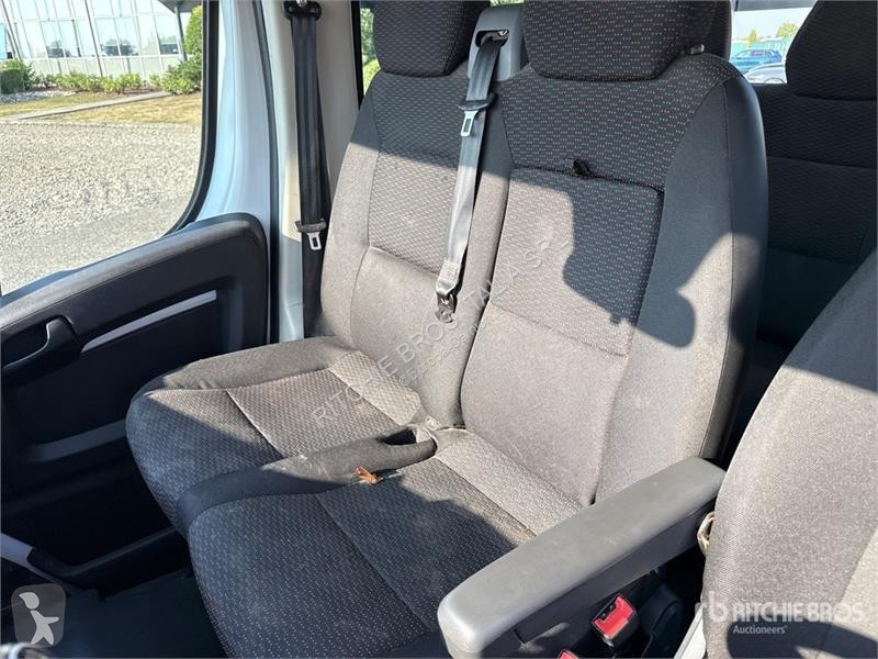 Camión Opel 2.2 103 KW DOKA PR L3