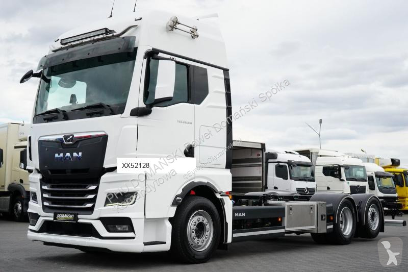 Camión MAN TGX / 26.510 / GX / ACC / E 6 /...