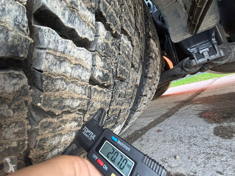 Camión Volvo FMX 6x2*4 HMF 2120 / JOAB L 18 ton...