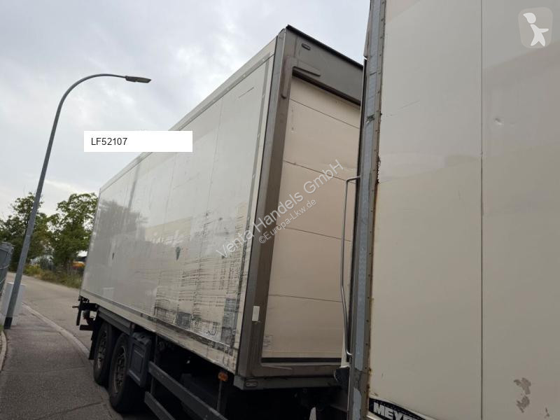 Camión Mercedes III 2540LL, Euro-6 + Schmitz...