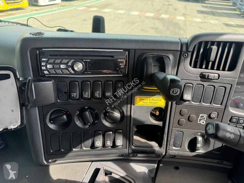 Camión Scania P410 RHD 6X2 EURO 6 + HUNWICK 3...
