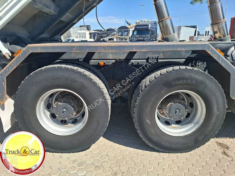 Camión Iveco 500