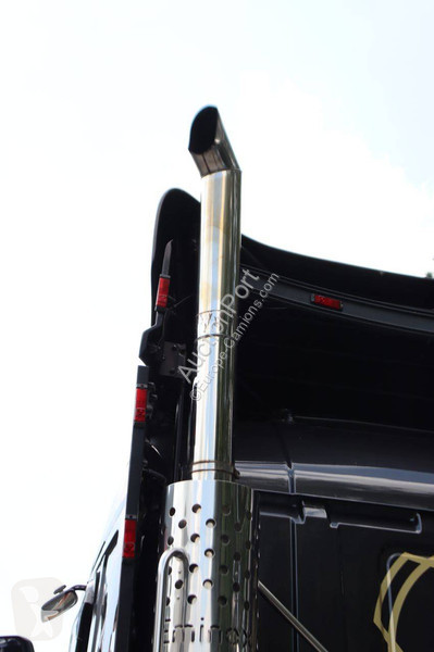 Camión Scania T124 A4X2 NA 470
