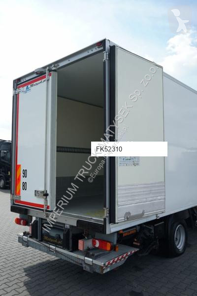 Camión Iveco EUROCARGO  / 4x2 / CHŁODNIA 5,8 M...
