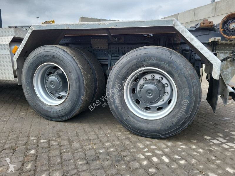 Camión Mercedes 3248