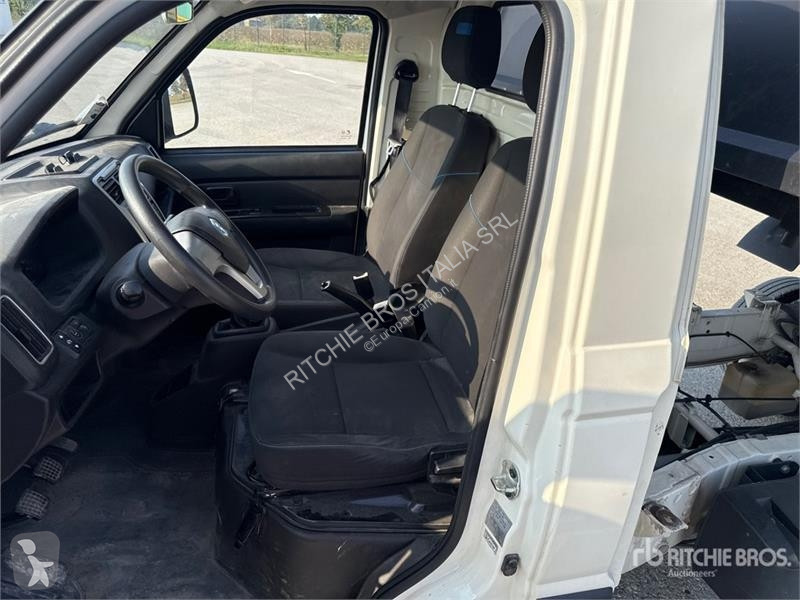 Camión Piaggio NP6 S/A Dump Truck