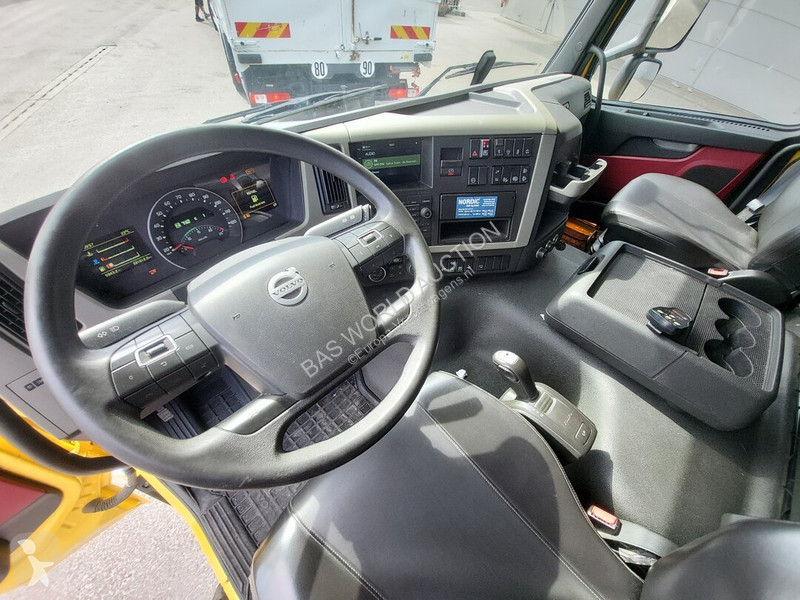 Teherautó Volvo 450
