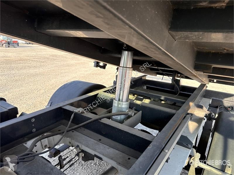Lastbil Ford 350-130 S/A Dump Truck