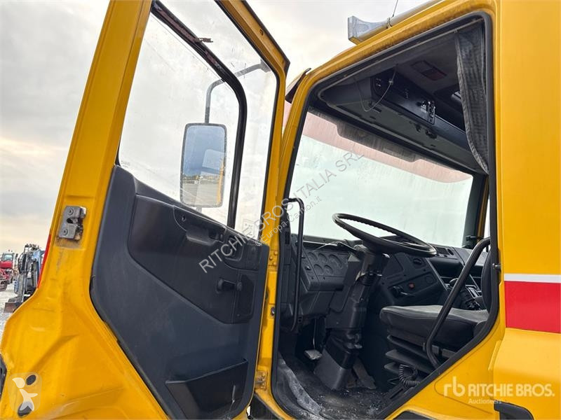 Camion DAF 180 4x2 Tow Truck