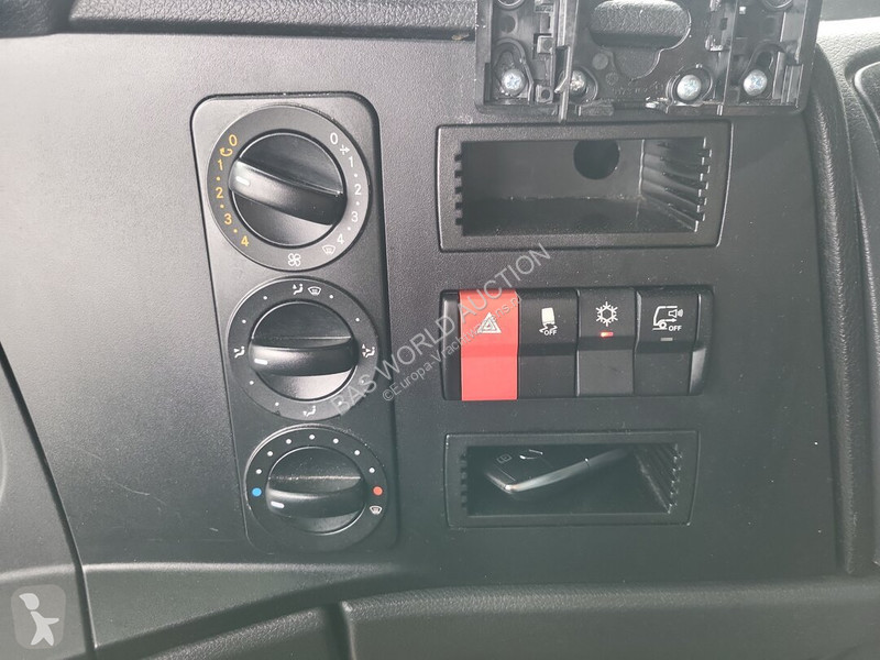 Lastbil Mercedes 1323