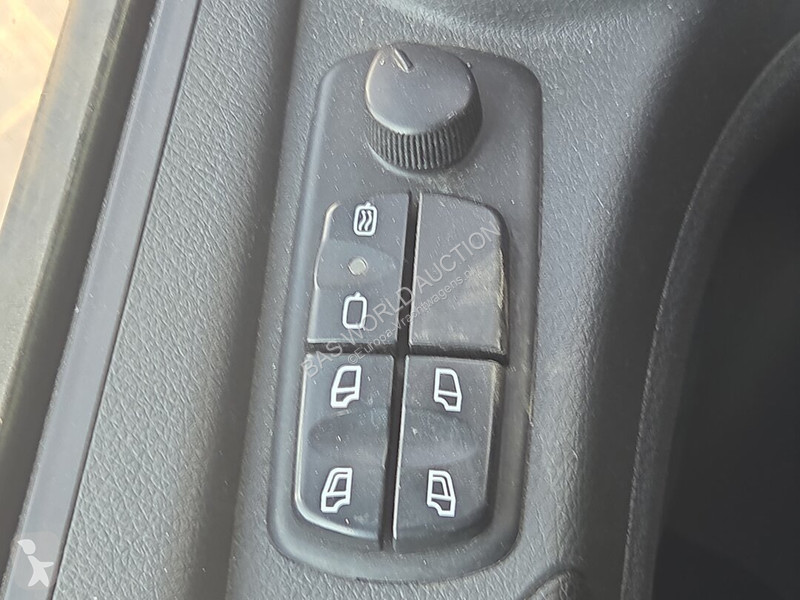 شاحنة Mercedes 1527