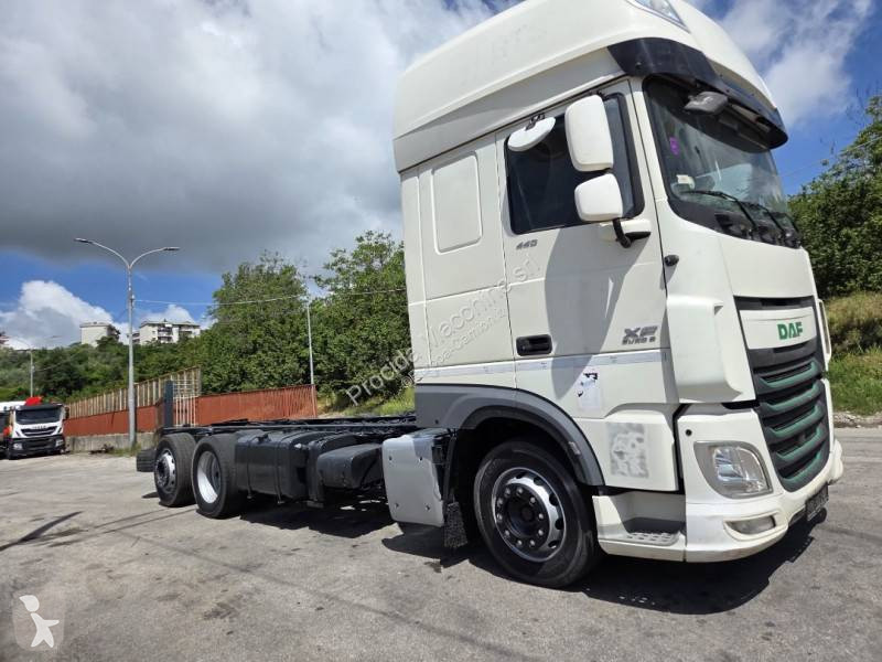 Camion DAF 440